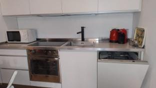 Vitruvio 42 Superior | Central Milan | 4 Guests Vacation rental in Milan