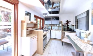 5 beds Home for large Family! Palm Beach Centre ! Walk to Ocean Beach! Game room! Vacation rental in Pittwater Council
