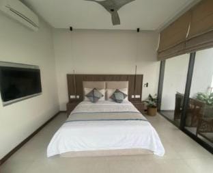 Cozy homestay with pool, entertainment & more! Vacation rental in Western Province