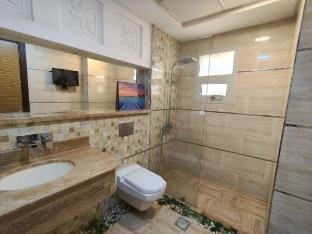 Luxury villa and private room Vacation rental in Ajman
