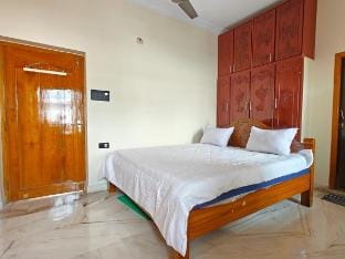 Swarna Thulasi Homestay Vacation rental in Andhra Pradesh