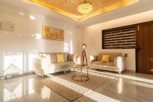 IOI Mountain Getaway, 3BHK Shimla Vacation rental in Shimla