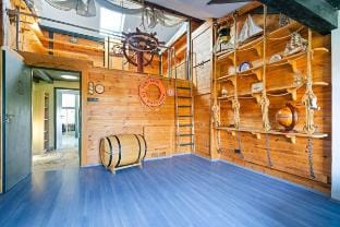 Urban Spa House  Jacuzzi, Sauna, Taras & Grill Vacation rental in Warsaw