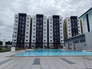Seri Homestay Budget Apartment Seri Iskandar  Vacation rental in Perak Tengah District