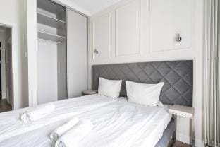 Golden Apartments Warsaw - Mennica Residence#194 Vacation rental in Warsaw