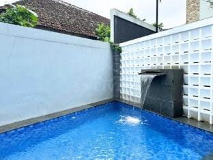 SR25 Vacation Home near Alun Alun Kota Batu Vacation rental in Batu