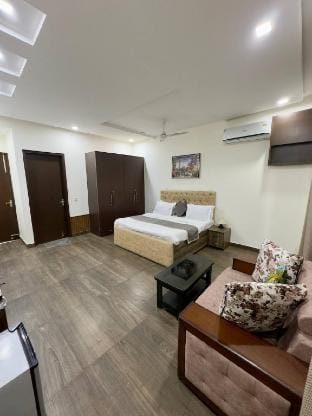 Happy Feet Boutique Homestay (Flat 2) Vacation rental in Dehradun