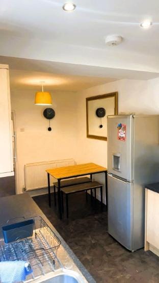 Family-Friendly Home | Near Glos Rd | Fast WiFi Vacation rental in Bristol