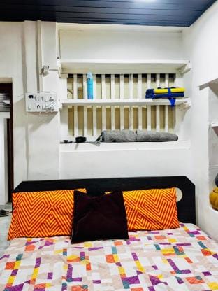 the cozy cottage by the bay Vacation rental in Maharashtra