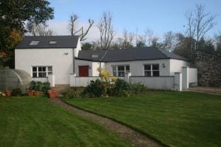 Aine Guest House Clonlara Vacation rental in County Limerick