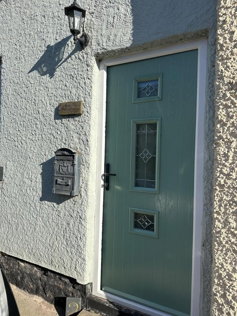 Family cottage - Alton towers Vacation rental in Staffordshire Moorlands District