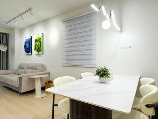 1MinToPavilion l Modern F1 Theme l Rooftop Pool Vacation rental in Federal Territory of Kuala Lumpur