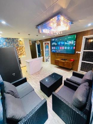 Tropical getaway in Nadi town with Smart Home Vacation rental in Nadi