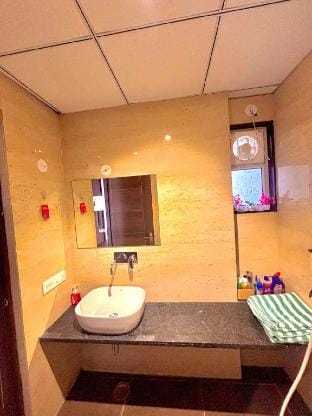 Modern well-maintained apartment and clean Vacation rental in Jaipur