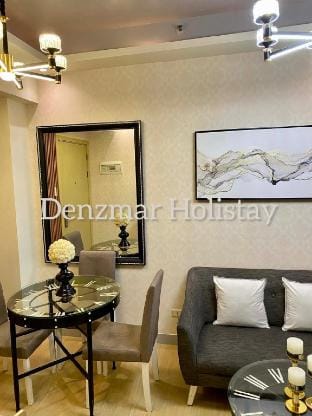 Two bedroom Condo unit by denzmar holistay Vacation rental in Quezon City