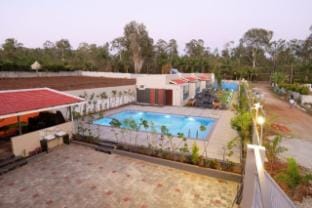 Cozinn C1 in Chikkamaglur Farm Stay in Karnataka