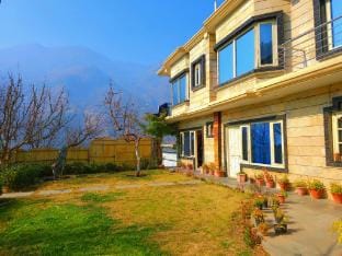 JMC Homestay Vacation rental in Himachal Pradesh