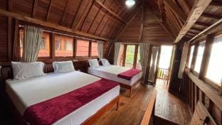 Lakeside Villa Siarubung Vacation rental in Indonesia