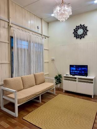 Kayu Lama Homestay (Padang Air Kuala Nerus) Vacation rental in Terengganu, Malaysia