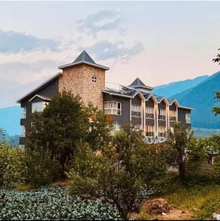 The Voyage Resort & Spa, Manali Hotel in Himachal Pradesh