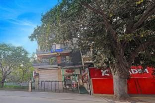 FabHotel The Royal Inn I Hotel in New Delhi
