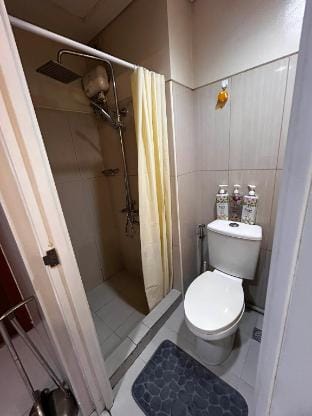 Shell residence tower A 7th floor city /moa view Hotel in Pasay
