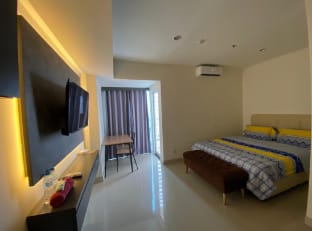Grand Kamala Lagoon by BIG PROPERTY WHITE BOX Hotel in West Java
