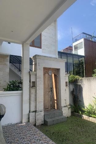 VILLA KARAN Hotel in North Kuta