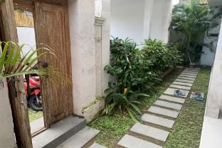 VILLA KARAN Hotel in North Kuta