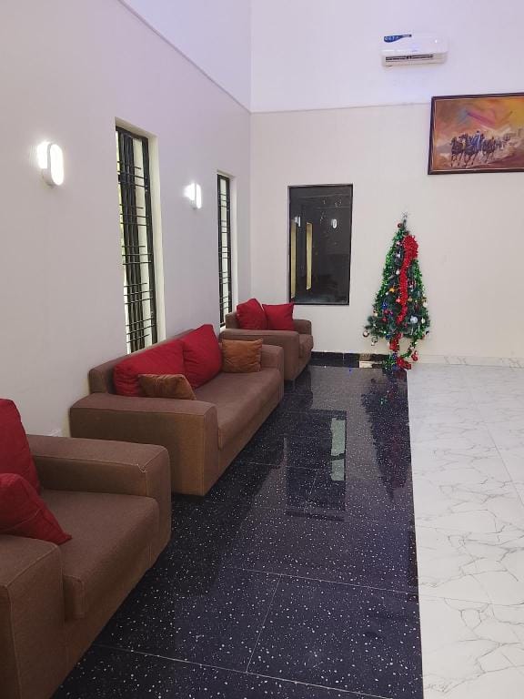 New Golden Hotel Hotel in Abuja