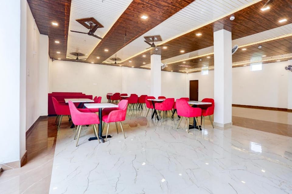 POP 84231A Hotel Rathore Residency Hotel in India
