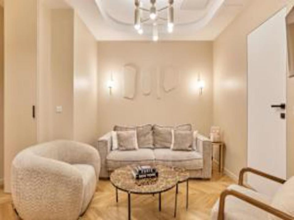 Apartment AC Saint Germain des Pres Rue de Rennes Hotel in Paris