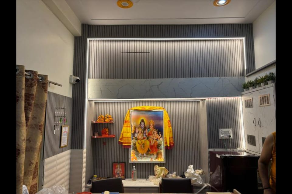 Mrityunjay Stay Hotel in Varanasi