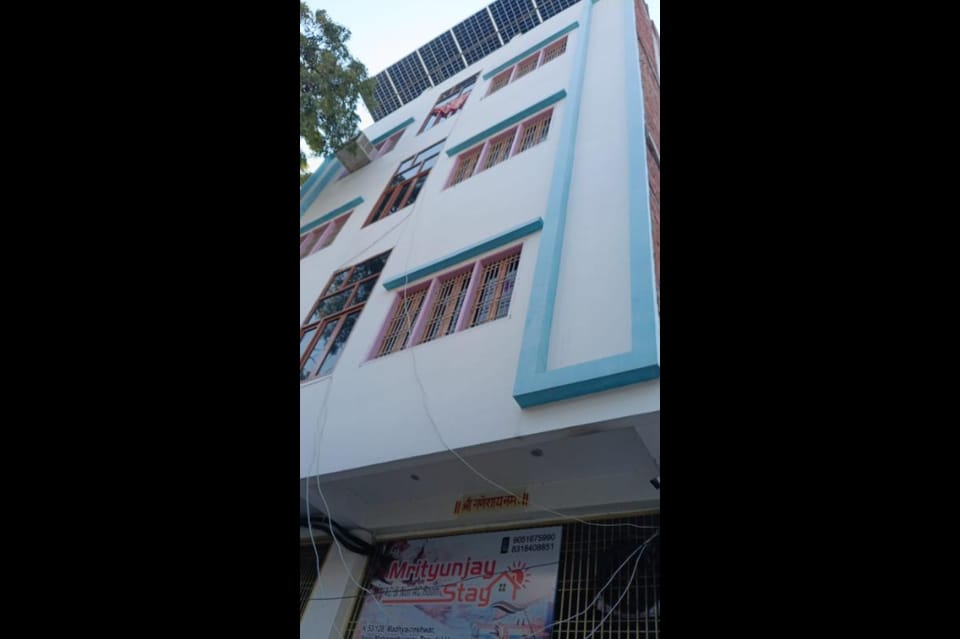 Mrityunjay Stay Hotel in Varanasi