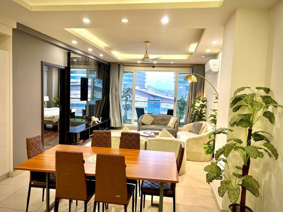 Elysium - Prestige Apartments Facing Centaurus ISB Apartment hotel in Islamabad Capital Territory