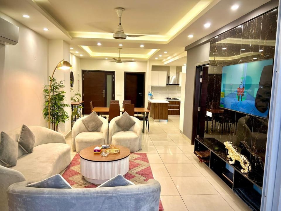 Elysium - Prestige Apartments Facing Centaurus ISB Apartment hotel in Islamabad Capital Territory
