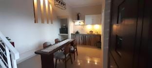 villa savana Villa in Cisarua