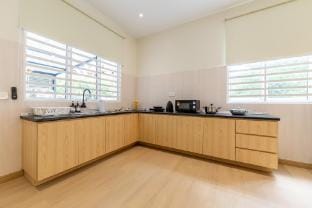 Muji Villa @ La Ferringhi Villa | 12 Pax | BRB Villa in Batu Ferringhi, Penang, Malaysia