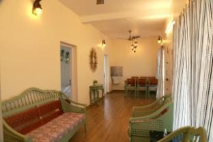 3 BHK PRIVATE POOL VILLA BY KINGS HOLIDAYS  Villa in Vypin