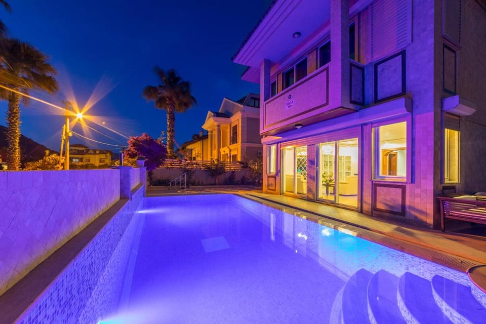 Villa Sukran Daily Weekly Rentals Icmeler Villa in Muğla Province