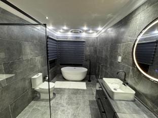 Bryanston Luxury Secure 4BR Haven Villa in Sandton
