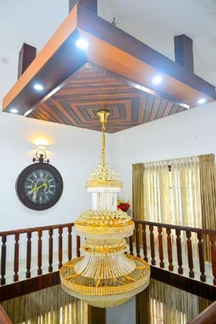 Mountain Escape | Hillside Private Estate Villa Villa in Madikeri