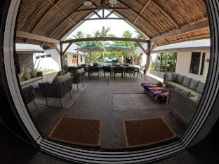 Beach Villa Fiji, Chef option available. Villa in Baravi
