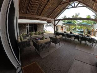 Beach Villa Fiji, Chef option available. Villa in Baravi