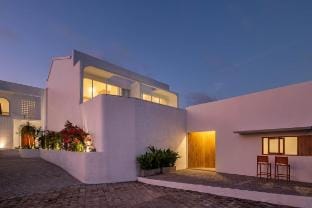 Private 1BR Villa with Pool, Cinema, & Dyson Villa in Bali