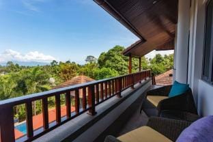Ultra-Luxury Secluded 3BR Villa w/ Sea View Villa in Ko Samui