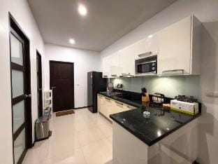 Onyx Villa 2 bd Nai Harn Beach by Mill Villa in Rawai