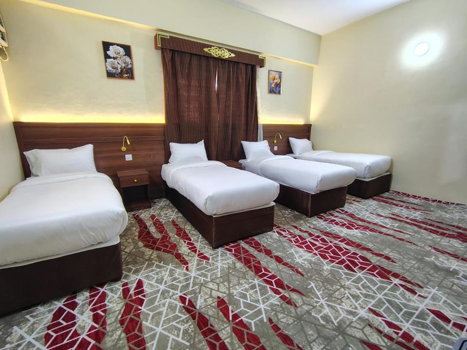 الجوهرة الطابة للنزل السياحية Hotel in Medina