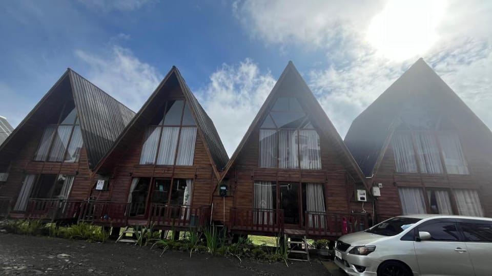 Padangsari Cabin House Villa in Indonesia