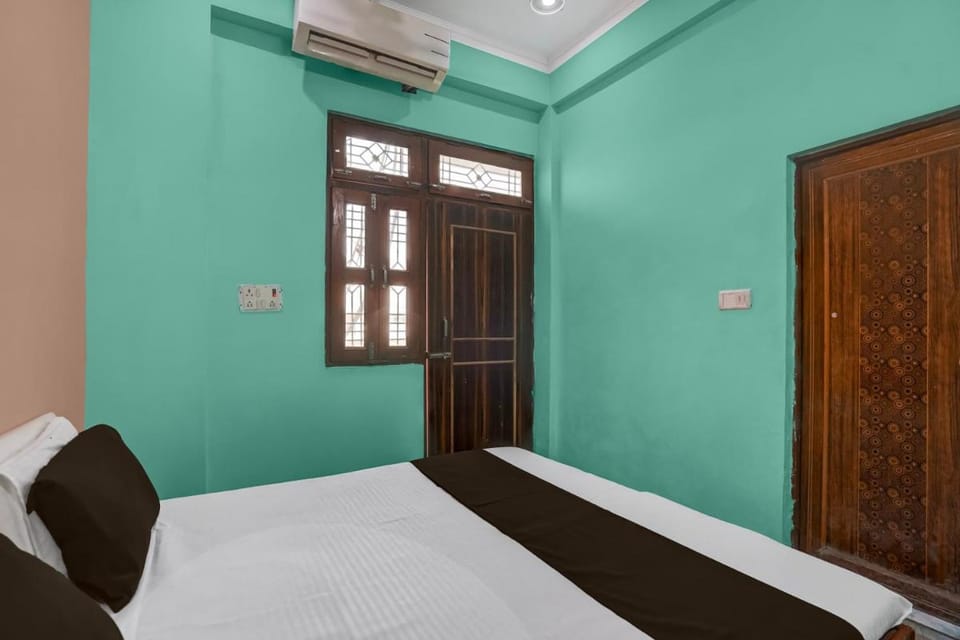 Hotel O The Grand Hotel Hotel in Uttar Pradesh